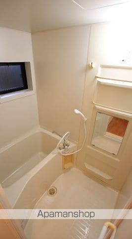 ロイヤルコート鷲巣壱番館の内装写真