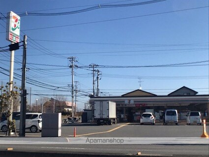 埼玉県吉川市美南２丁目[1K/23.6m2]の周辺2