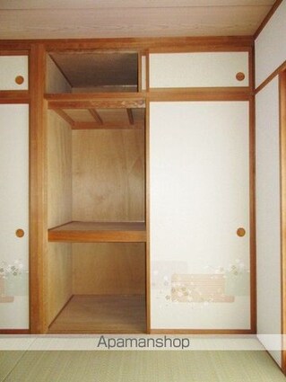 ホワイトハイツ西[3LDK/62m2]の収納