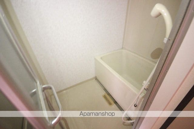 新田ハイツB棟の内装写真