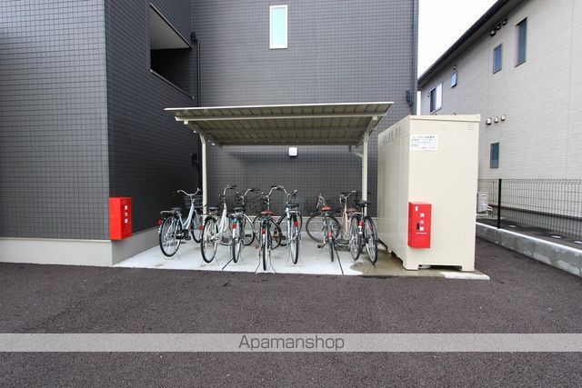 アズクレストの外観写真