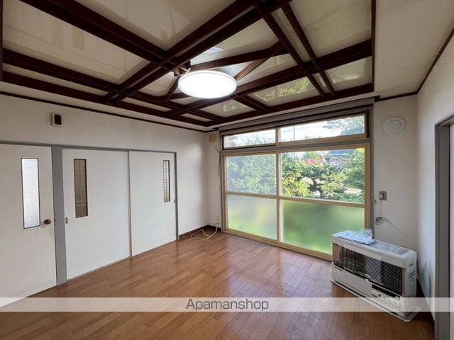 detached 北海道中川郡池田町字利別本町3-22
利別本町の賃貸情報を見る
物件地図