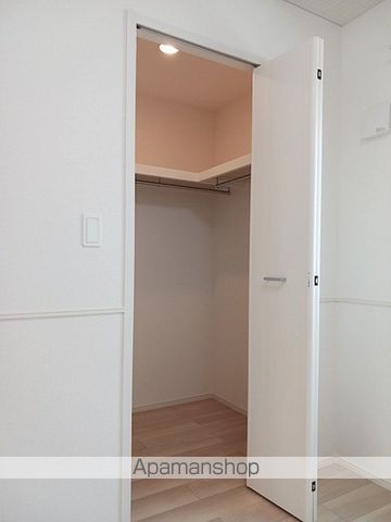ヒカルサ熊谷肥塚IIの内装写真