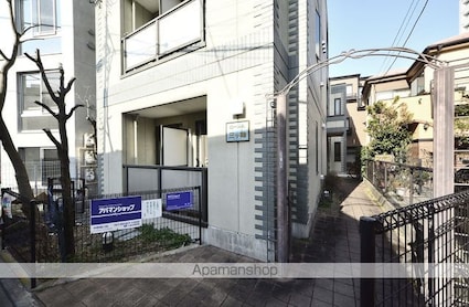 ローレル三ツ輪[1R/20.52m2]の共用部1