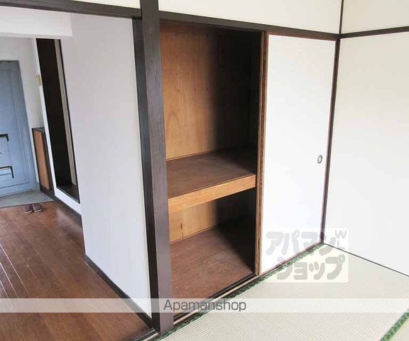 西浦マンションの内装写真