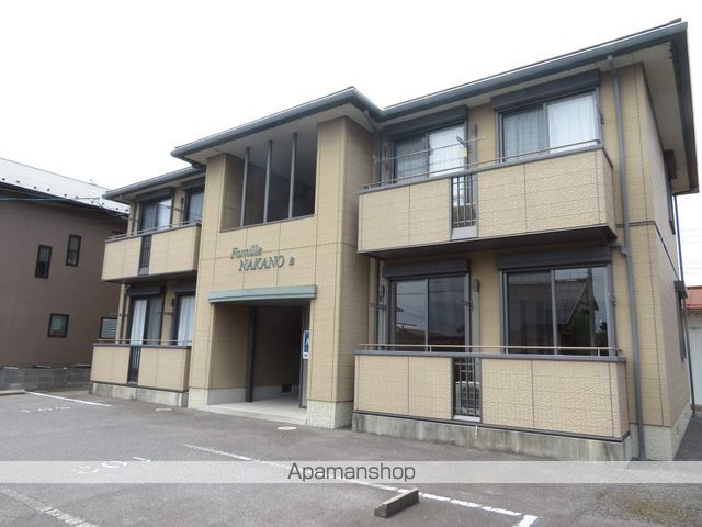 ファミーユ中野 B棟