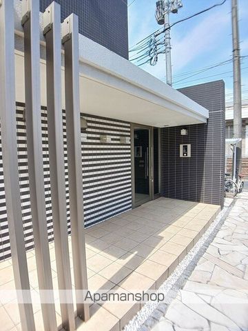 エテルノ・ミサオの玄関写真
