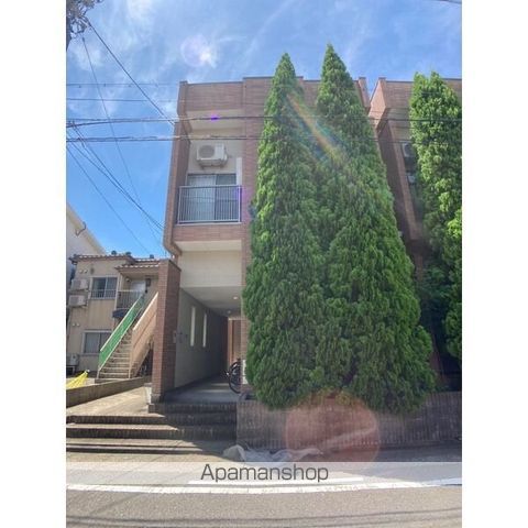 ヒロアーカ新守山の玄関写真
