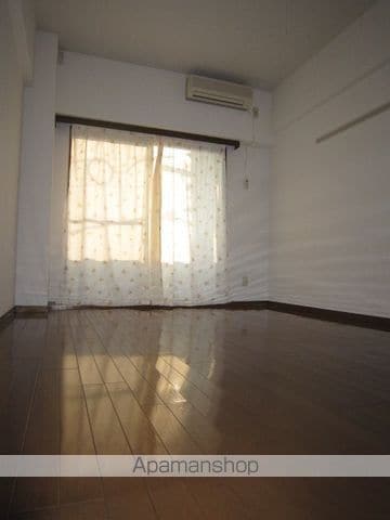はちさんマンションの内装写真