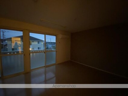 ラ　カンパーニュ[2LDK/62.1m2]のリビング・居間