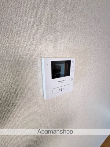 紀勢本線 紀和駅 徒歩7分 2階建 築17年の内装写真