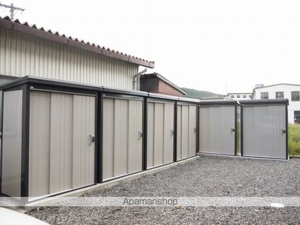 バリュージュ若宮[2DK/44.33m2]の共用部