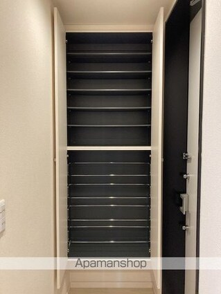 Ｃａｎａｌ　Ｇｒａｎｄｅ[1LDK/56.72m2]の玄関