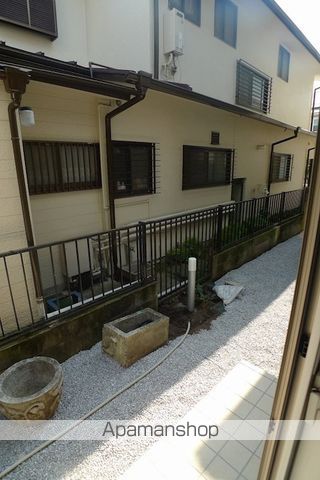 Laurier Eastの内装写真