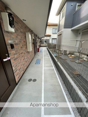 INSIDEGROVEEVEの内装写真