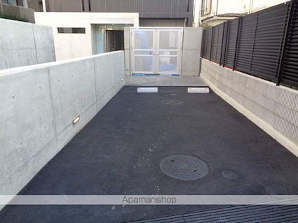 東京都杉並区南荻窪１丁目[1K/26.1m2]の駐車場