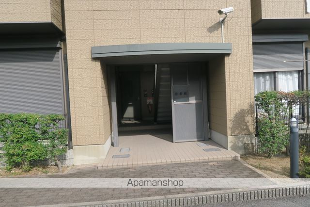 リビエール綾園壱番館の玄関写真