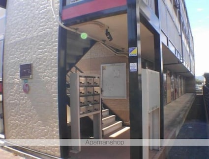 レオパレスアリシア[1K/23.18m2]のエントランス