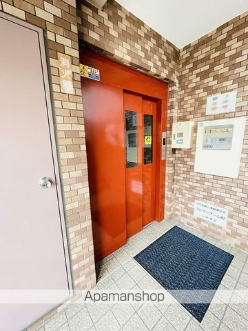 アビタシオン山田の玄関写真