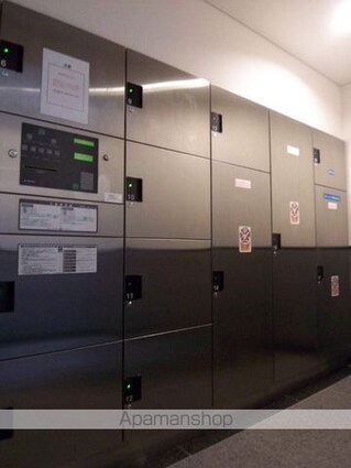 東京都世田谷区羽根木１丁目[1LDK/49.23m2]の共用部6