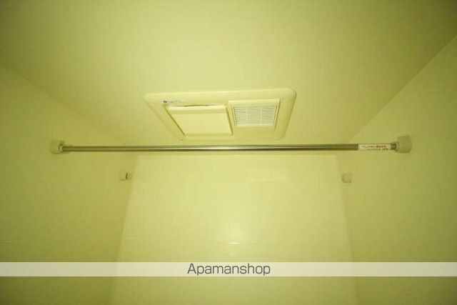 AXIS今の内装写真