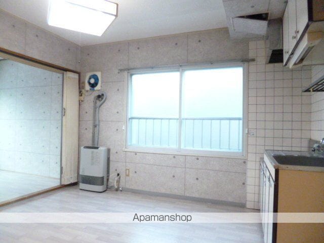 メイプルの内装写真