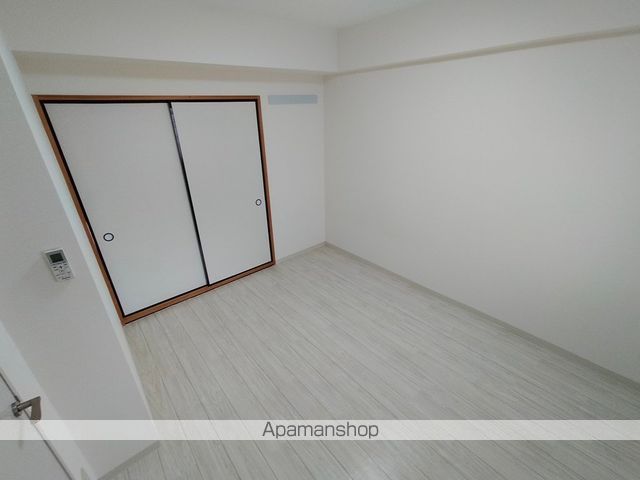 フレアコート京橋の内装写真