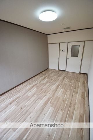 スマイルハイツ川平の内装写真
