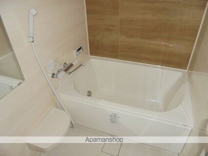 ドリームハウスしののめ[1R/48.82m2]のバス