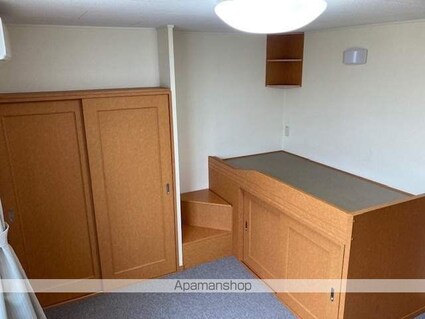 レオパレスコンフォート山手Ａ[1K/26.08m2]のリビング・居間