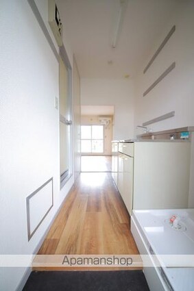 青木葉センタービル[1R/17.74m2]の玄関