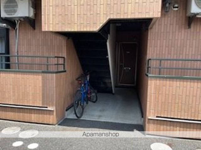 LA・PARIOの玄関写真