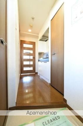 東京都世田谷区世田谷２丁目[1K/18.56m2]の玄関