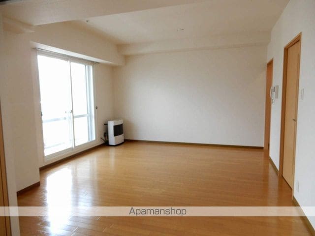 ティアラタワー中島倶楽部の内装写真