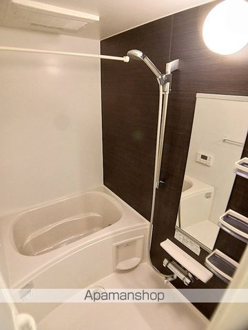 ケイマイティ IIの内装写真