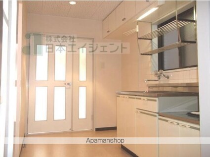 愛媛県松山市萱町４丁目[1DK/39.92m2]の内装3