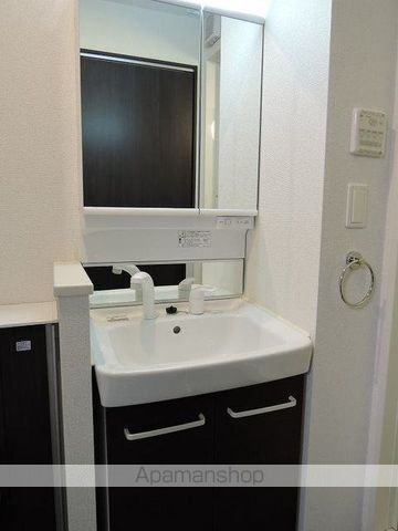 ＯＰＥＲＡ[1K/27.94m2]の洗面所