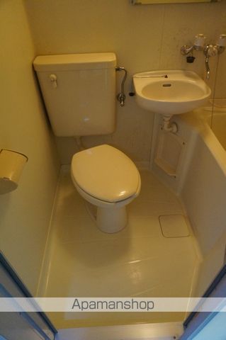 シャトー辰巳の内装写真