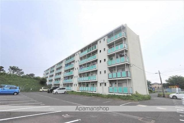 ビレッジハウス若松1号棟の玄関写真
