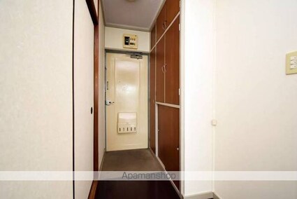 ビレッジハウス向台タワー１号棟[2DK/40.38m2]の玄関