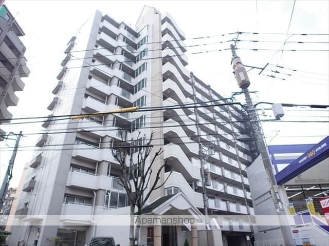 アーベイン大橋の玄関写真