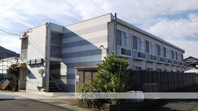 レオパレスルーチェ勝賀