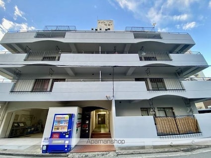 和歌山県和歌山市美園町４丁目[1LDK/44.4m2]の外観2