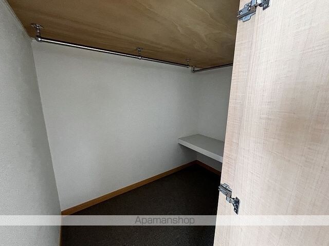 レオパレスプレシア[1K/19.87m2]の収納