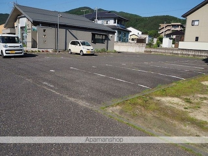 カサ・ミラ[1K/25m2]の駐車場2