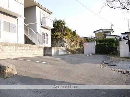 コーポポプラ[1K/28.71m2]の駐車場1