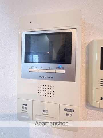 カッシーニの内装写真