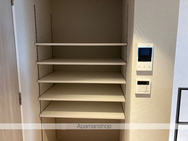 LEGALAND桜新町の内装写真