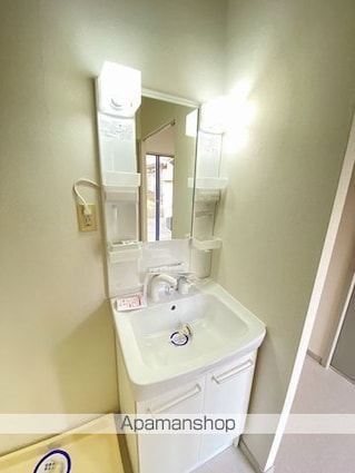 サンガーデン遠見塚[2LDK/50m2]の洗面所