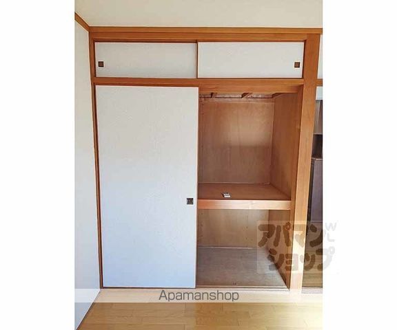 稲荷マンションの内装写真
